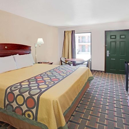 ซูเปอร์ 8 บาย วินด์แฮม แอคเวิร์ท/แอตแลนตา แอเรีย Hotel แอ็คเวิร์ธ ภายนอก รูปภาพ